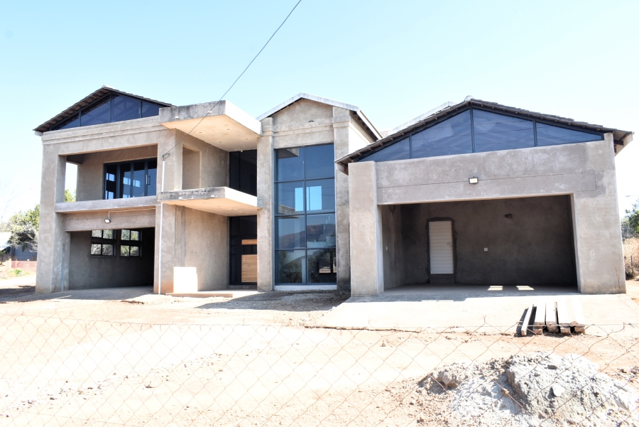 5 Bedroom Property for Sale in Olifantsnek North West